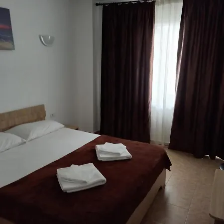 Casa Petcu Pensionat Costinesti