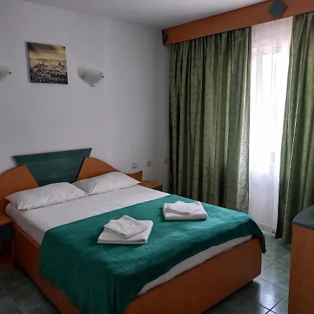 Casa Petcu Pensionat Costinesti